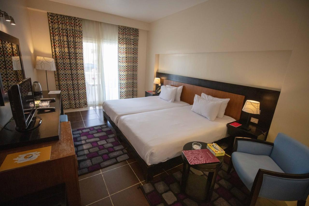 Complex Mousa Coast & 4*